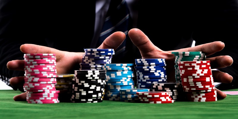 Phil Ivey - Cái tên HOT của làng Poker